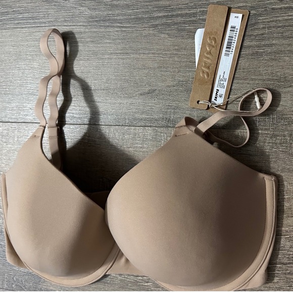 SKIMS Fits Everybody T-Shirt Bra Clay Underwire 32DD  NWT - Picture 2 of 6